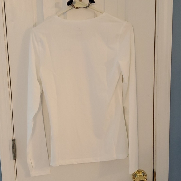 Nike Women's dryfit softball shirt - Picture 3 of 6